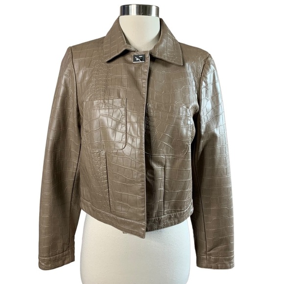 Chico’s Faux Leather Alligator Print Jacket Neutral Color Excellent Condition - Picture 6 of 9